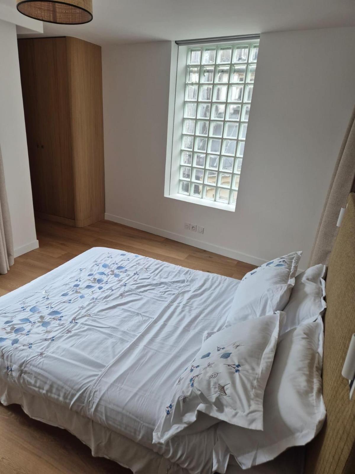 Appartement Cozy Centre, 5 Mins Louvre *